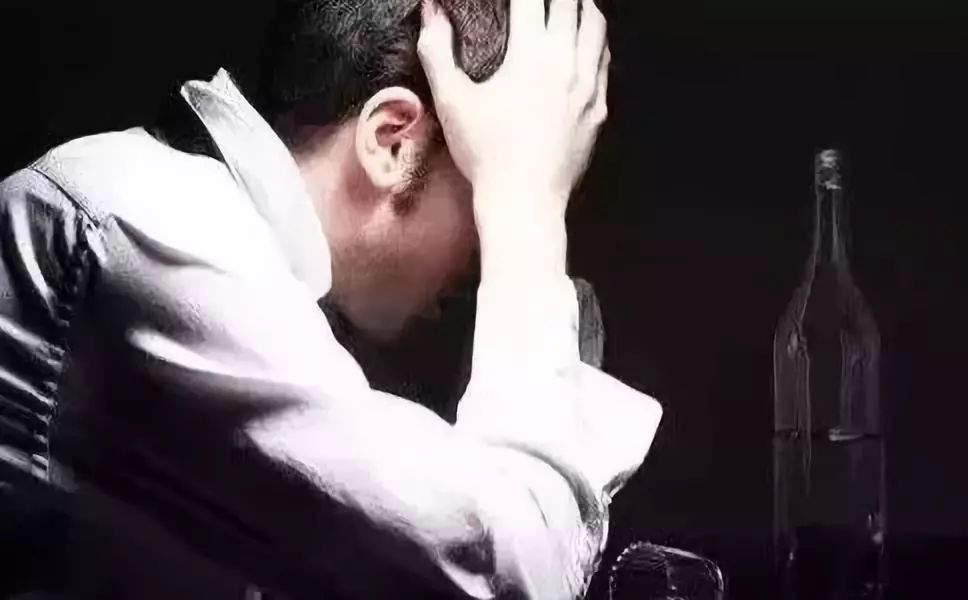 糧食酒喝了都不上頭嗎？聽(tīng)專(zhuān)家怎么說(shuō)！