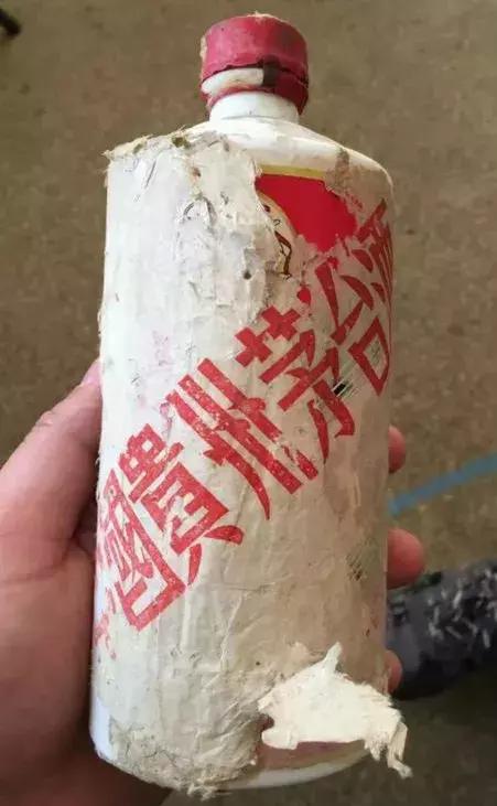 茅臺(tái)回收電話_茅臺(tái)回收多少錢一瓶53度_茅臺(tái)哪里回收